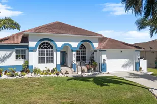 679 Seagrape Dr, Marco Island, FL 34145 - Photo 38