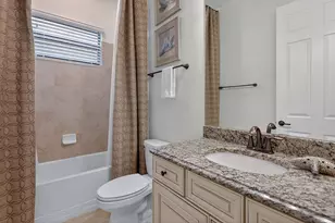 3001 Aviamar Cir, Naples, FL 34114 - Photo 20