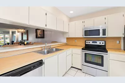 160 Palm Drive #4, Naples, FL 34112 - Photo 6