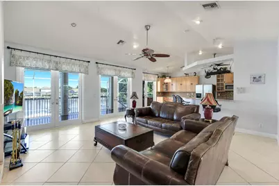 183 Sunset Cay, Naples, FL 34114 - Photo 10