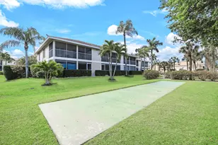 837 W Elkcam Cir, Marco Island, FL 34145 - Photo 24