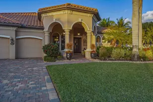 9505 Campanile Cir, Naples, FL 34114 - Photo 32