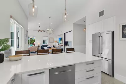 255 Columbus Way, Marco Island, FL 34145 - Photo 10