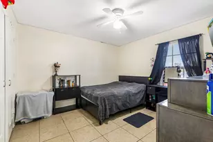 2040 46th Terrace SW, Naples, FL 34116 - Photo 16