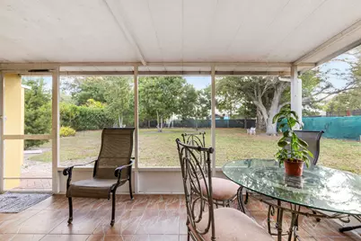 2040 46th Terrace SW, Naples, FL 34116 - Photo 18