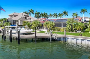 248 Polynesia Ct, Marco Island, FL 34145 - Photo 4