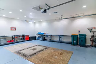 7859 Berkshire Pines Dr, Naples, FL 34104 - Photo 36