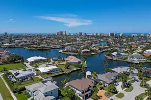 1281 Aruba Ct, Marco Island, FL 34145 - Photo 2