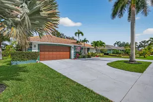 681 St Andrews Blvd, Naples, FL 34113 - Photo 18