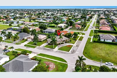 381 Worthington Street, Marco Island, FL 34145 - Photo 4