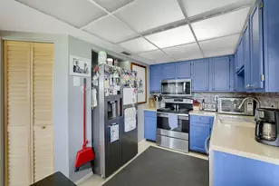 1542 Mainsail Dr, Naples, FL 34114 - Photo 10