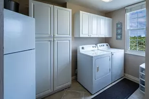 269 Vintage Bay Dr, Marco Island, FL 34145 - Photo 28