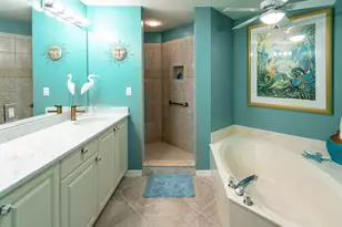 269 Vintage Bay Dr, Marco Island, FL 34145 - Photo 26