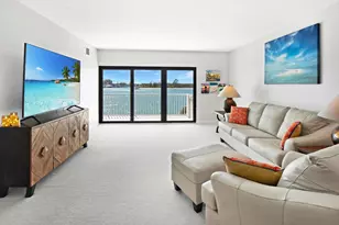 60 Pelican Street W, Naples, FL 34113 - Photo 6