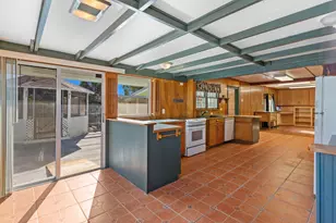 91 Constitution Dr, Naples, FL 34112 - Photo 6