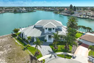 999 Spruce Ct, Marco Island, FL 34145 - Photo 1