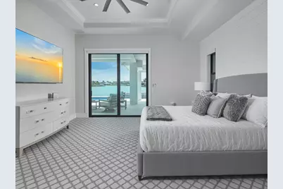 999 Spruce Court, Marco Island, FL 34145 - Photo 14