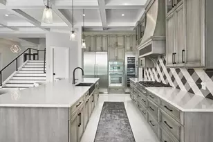 999 Spruce Ct, Marco Island, FL 34145 - Photo 8