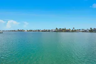 999 Spruce Ct, Marco Island, FL 34145 - Photo 38