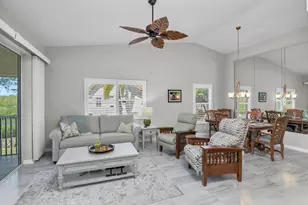 194 Newport Dr, Naples, FL 34114 - Photo 4