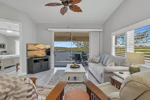 194 Newport Dr, Naples, FL 34114 - Photo 2