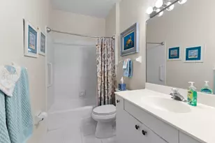 128 Livermore Ln, Naples, FL 34119 - Photo 12