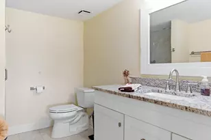 7736 Jewel Ln, Naples, FL 34109 - Photo 32