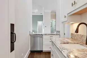 474 Pepperwood Ct, Marco Island, FL 34145 - Photo 20