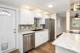 851 Manatee Rd, Naples, FL 34114 - Photo 14