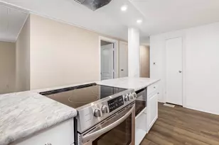 851 Manatee Rd, Naples, FL 34114 - Photo 10