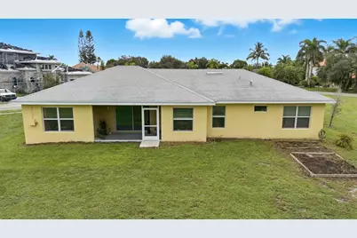 176 Venus Cay, Naples, FL 34114 - Photo 18