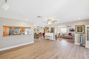 47 Constitution Dr, Naples, FL 34112 - Photo 2