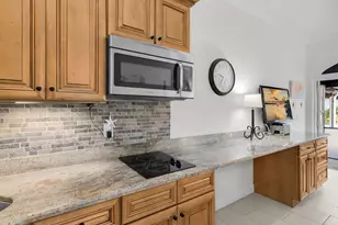 25000 Tamiami E, Naples, FL 34114 - Photo 6