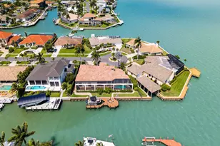 1785 Piedmont Ct, Marco Island, FL 34145 - Photo 44