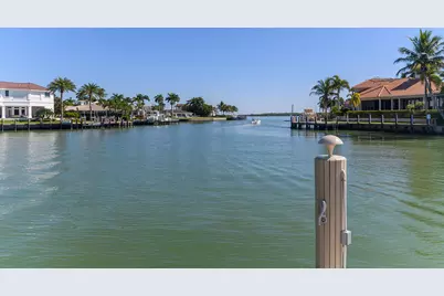 591 Goldcoast Court, Marco Island, FL 34145 - Photo 6