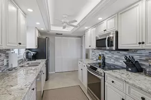 891 Huron Ct, Marco Island, FL 34145 - Photo 6