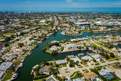 756 Apple Court, Marco Island, FL 34145 - Photo 32