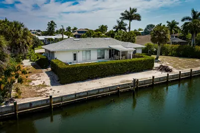 756 Apple Court, Marco Island, FL 34145 - Photo 24
