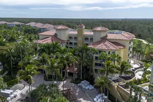 2748 Tiburon Blvd E, Naples, FL 34109 - Photo 1