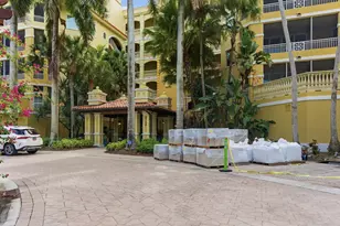 2748 Tiburon Blvd E, Naples, FL 34109 - Photo 42