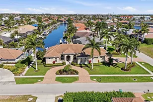 1194 Whiteheart Ct, Marco Island, FL 34145 - Photo 6