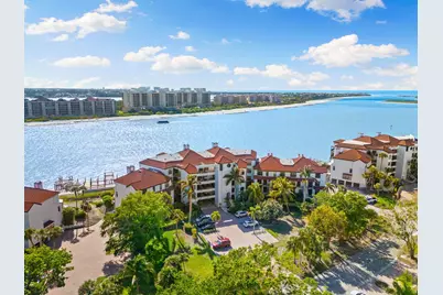 406 La Peninsula Boulevard #406, Naples, FL 34113 - Photo 4