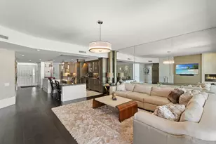 406 La Peninsula Blvd, Naples, FL 34113 - Photo 4