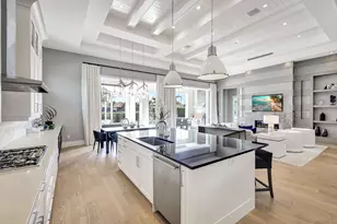 3208 Kumamoto Ln, Naples, FL 34114 - Photo 10