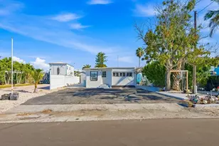 657 E Palm Ave, Goodland, FL 34140 - Photo 10