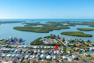 657 E Palm Ave, Goodland, FL 34140 - Photo 16