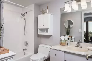 180 Seaview Ct, Marco Island, FL 34145 - Photo 16