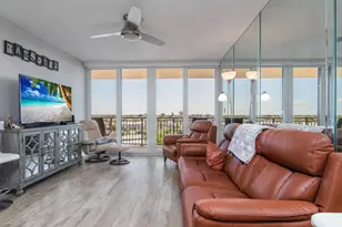 180 Seaview Ct, Marco Island, FL 34145 - Photo 6