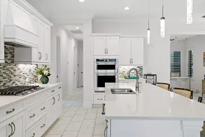 14386 Laguna Springs Lane, Naples, FL 34114 - Photo 10