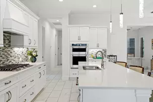 14386 Laguna Spgs Ln, Naples, FL 34114 - Photo 10